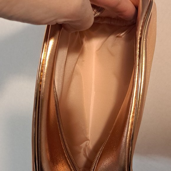 Lancome Light Copper Cosmetic Bag - Picture 4 of 7